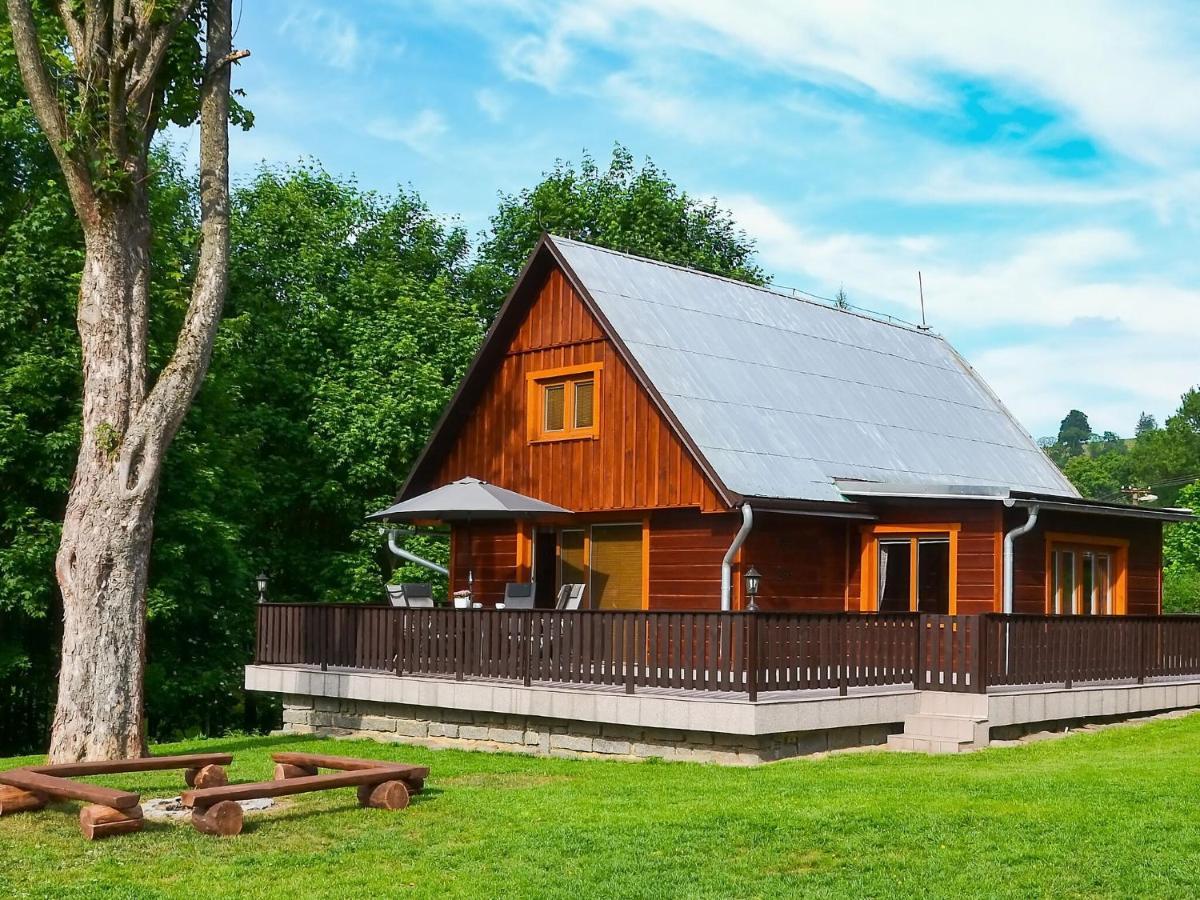 Home With Well Kept Fenced In Rice On The Shore Kyjov  Екстериор снимка